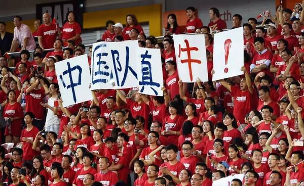 第22分钟，帕尔默右路弧顶内切远射太正被门将没收。